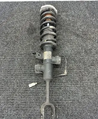 BMW 6 F12 F13 Front shock absorber with coil spring 6850962 F13V013VA 10541310