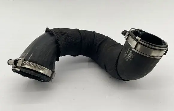 Audi A6 S6 C6 4F Intercooler hose/pipe 4F0145737G