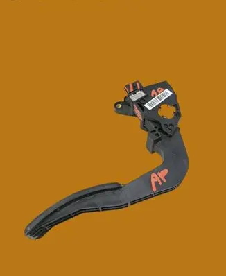 Dacia Dokker Accelerator throttle pedal 180108712R