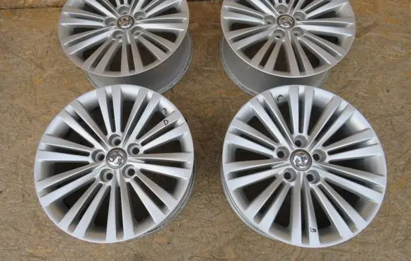 Opel Insignia A R18 alloy rim 