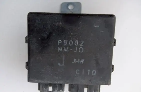 Infiniti G35 Other control units/modules P9002NM