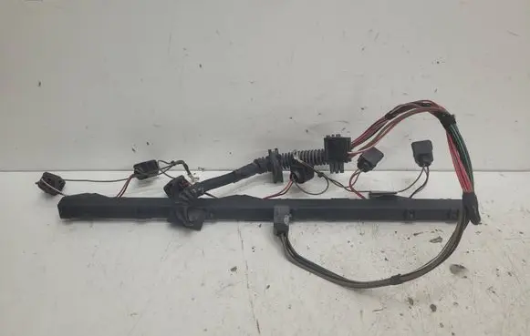 BMW 5 E60 E61 Fuel injector wires 7529708 EAD82S