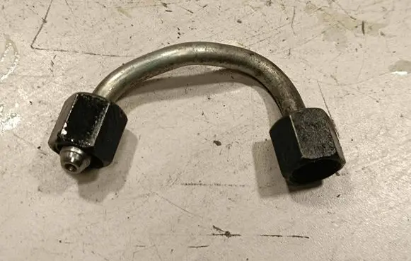 Audi Q7 4M Fuel injector supply line/pipe 