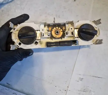 Skoda Fabia Mk1 (6Y) Climate control unit 6Y0820045B 901511760008