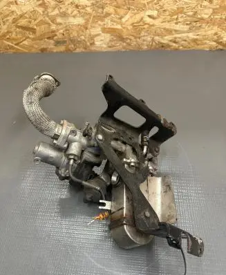 Audi A6 S6 C6 4F EGR valve cooler
