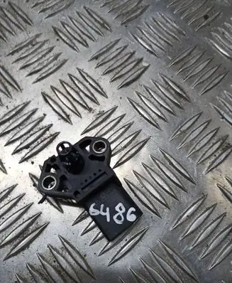 Volkswagen PASSAT B5 Air pressure sensor 038906051C 0281002401