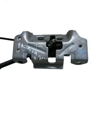Chrysler Pacifica Sliding door lock 120101