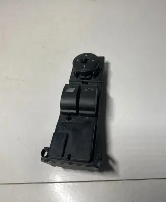 Ford Focus Electric window control switch 7M5T14529BA 03168080