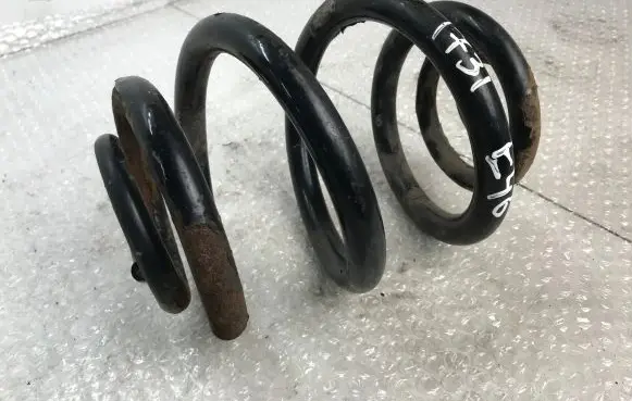 BMW 3 E46 Rear coil spring