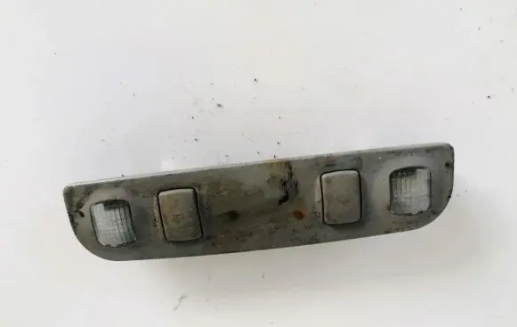 Audi A4 S4 B6 8E 8H Rear seat light 8e0947111a 8e0.947.111a