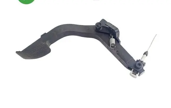 Mercedes-Benz ML W163 Accelerator throttle pedal A1633000704