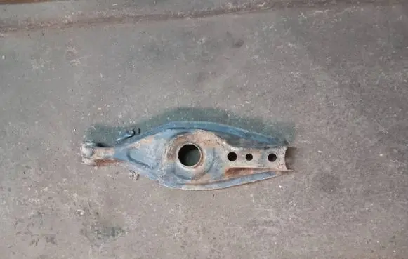 Mercedes-Benz C W203 Rear upper control arm/wishbone