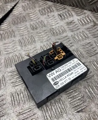Skoda Octavia Mk2 (1Z) Comfort/convenience module 1K0959433BT 00020000 00897702