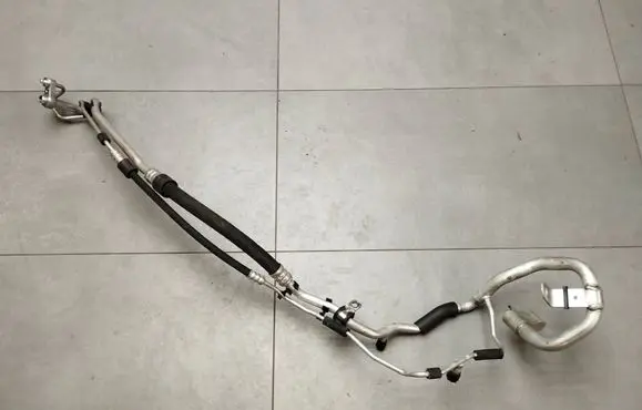 Mercedes-Benz GLC C253 Air conditioning (A/C) pipe/hose A2138301601