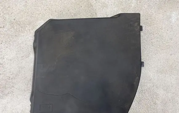 Volvo V70 Battery box tray cover/lid 31265857