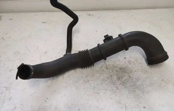 Peugeot Boxer Turbo air intake inlet pipe/hose 1349909080
