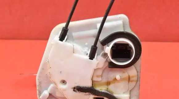 Mazda 6 Front door lock