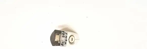 Ford S-MAX Front door lock (next to the handle) 