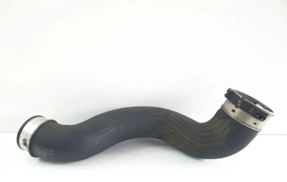 Mercedes-Benz E W212 Intercooler hose/pipe A2045280682