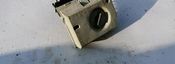 Audi 80 90 B3 Tail light bulb cover holder 29632201