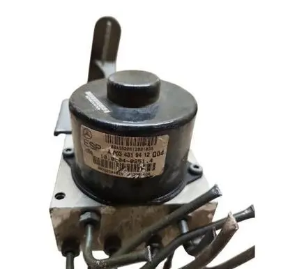 Mercedes-Benz C W203 ABS Pump A0034319412q04