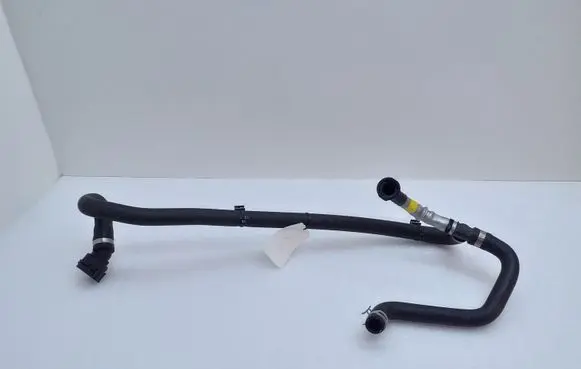 Volvo V60 Engine coolant pipe/hose 31319852