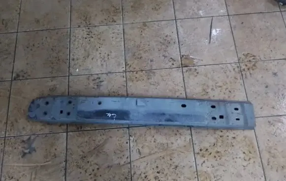 Toyota Prius+ (ZVW40) Rear bumper cross member