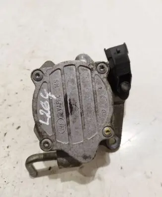 Toyota Yaris Vacuum pump 29110659