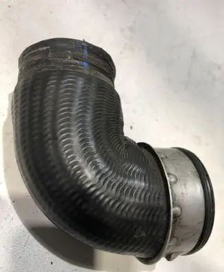 Audi A4 S4 B6 8E 8H Intercooler hose/pipe 3307