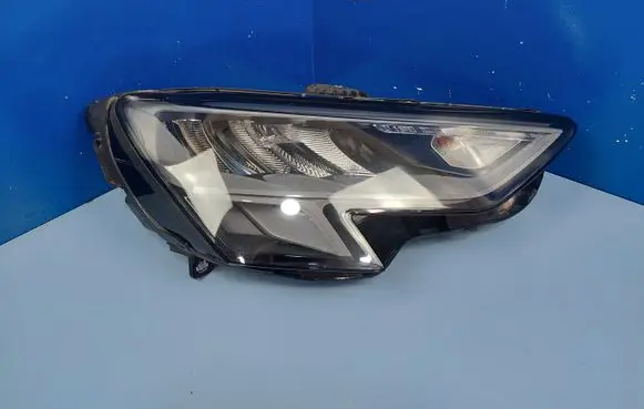 Audi A3 8Y Headlight/headlamp 8Y0941012 90193976