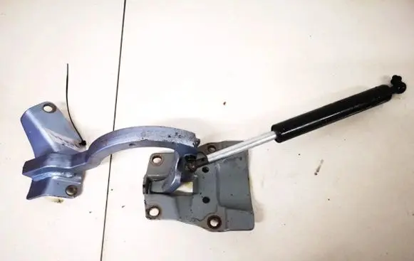 Honda Accord Tailgate/trunk/boot hinge