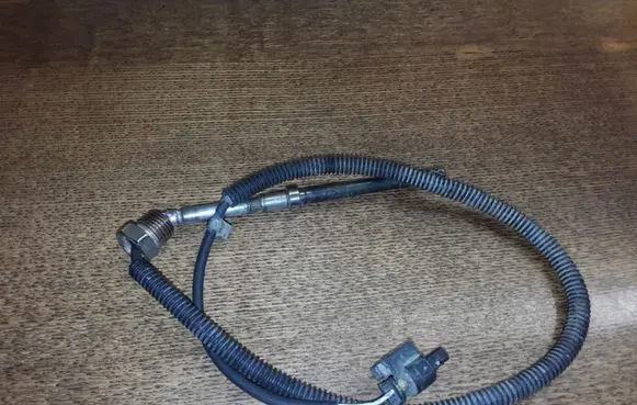 Mercedes-Benz E W211 Exhaust gas temperature sensor A0071539528