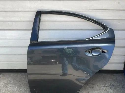 Lexus IS 220D-250-350 Rear door