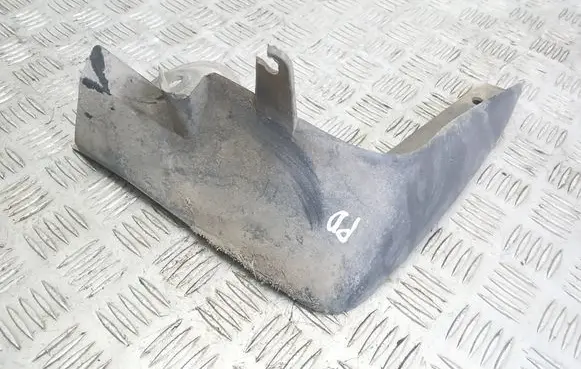 KIA Carens I Front mudguard 