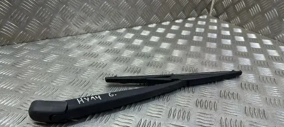 Mazda 3 II Rear wiper blade arm