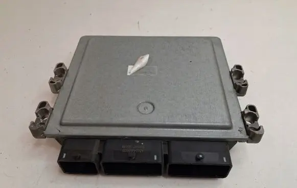 Nissan Qashqai Combustion control unit/module 237108FW0A