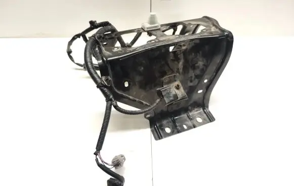 Nissan Leaf II (ZE1) Top upper radiator support slam panel 625505SK0A