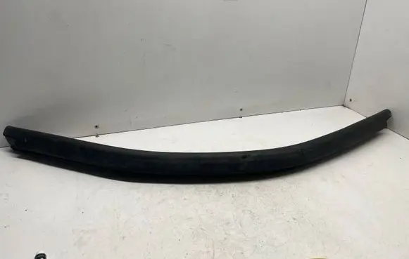 BMW 1 F20 F21 Engine compartment rubber 7239146