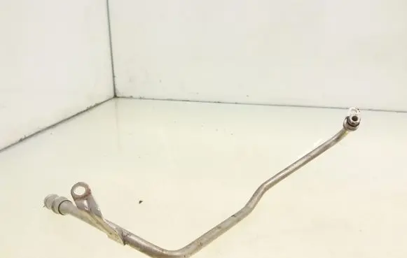 Volkswagen PASSAT B7 Engine coolant pipe/hose 03C4970C
