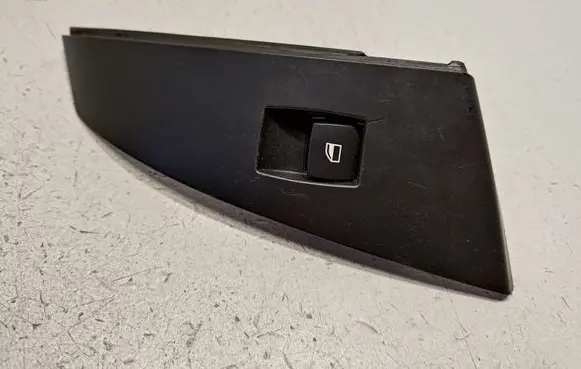BMW 5 E60 E61 Electric window control switch 6951966 61316951966 61316940325