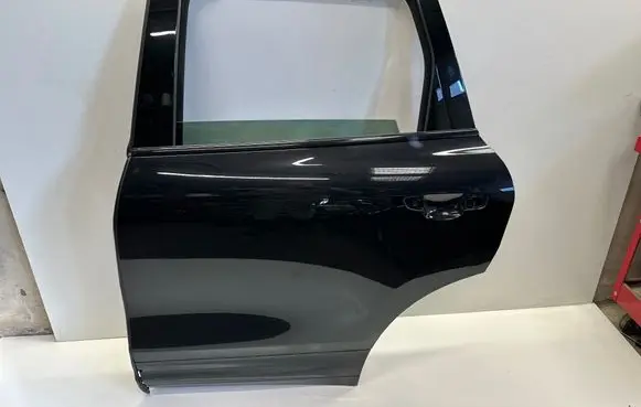 Porsche Cayenne (92A) Rear door 7P0833311