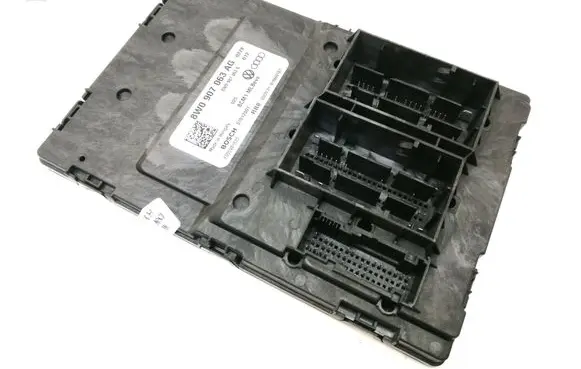 Audi Q7 4M Comfort/convenience module 8W0907063AG 8W0907063G 07012001