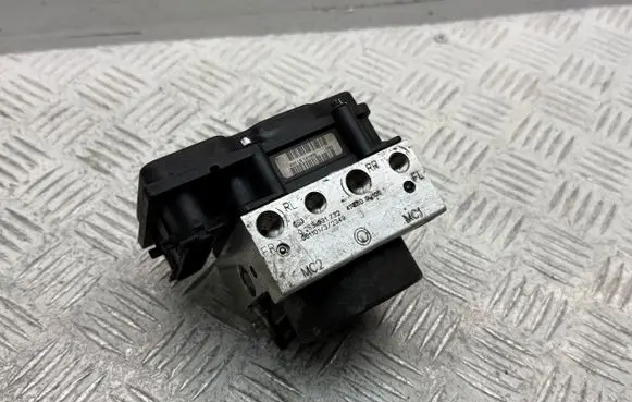 Nissan Note (E11) ABS Pump 476609U16B 476609U100