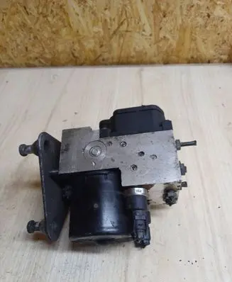 Mercedes-Benz A W168 ABS Pump 0265202461