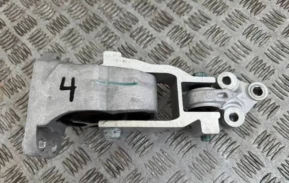 Nissan Qashqai J12 Engine mount vacuum valve NN-EK0211-300