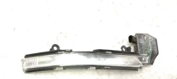 Jaguar XE Mirror indicator light 3040042 A049504