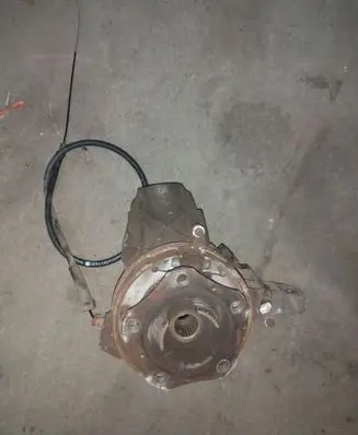 Porsche Boxster 986 Rear wheel hub 986331657