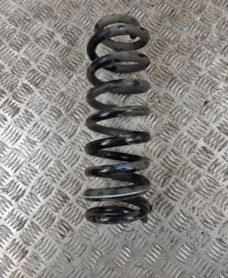 Mercedes-Benz GLE (W166 - C292) Rear coil spring