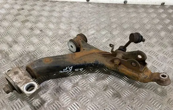 Lexus GS 300 350 430 450H Front lower control arm/wishbone