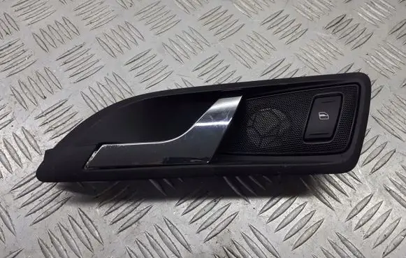 Skoda Octavia Mk2 (1Z) Rear door interior handle 1Z0839247